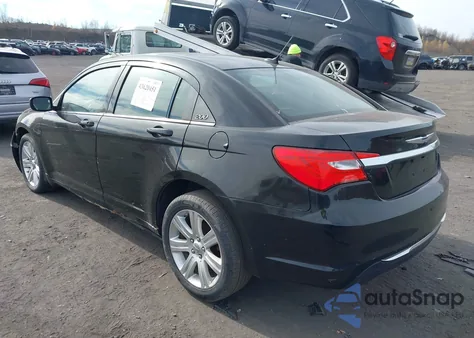 2013 Chrysler 200 Lx из США, поврежденный, VIN 1C3CCBAB9DN670272